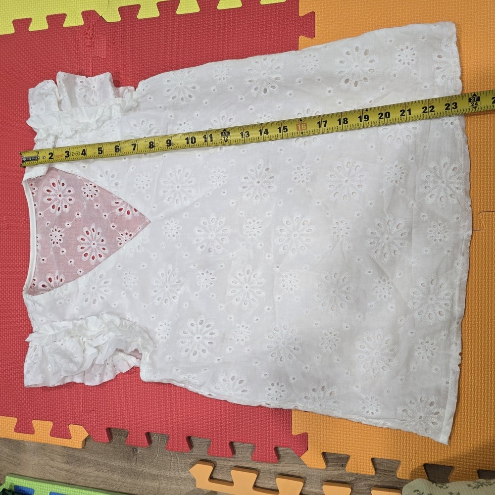 SHEIN White Eyelet Lace Ruffle Sleeve V-Neck Blouse Top - Size Small - NWOT - Picture 2 of 7